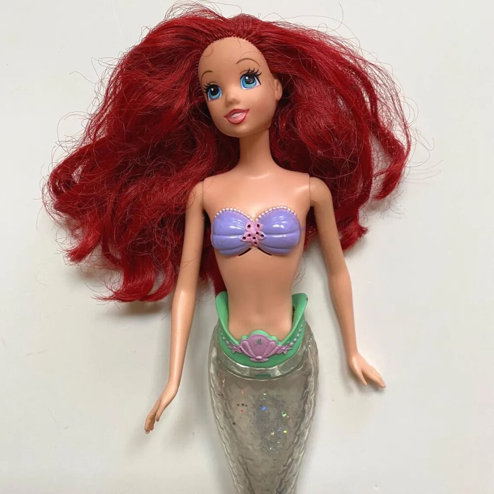 Ariel Shimmering Lights and Sound Doll from 2005 WORKS Disney Princess